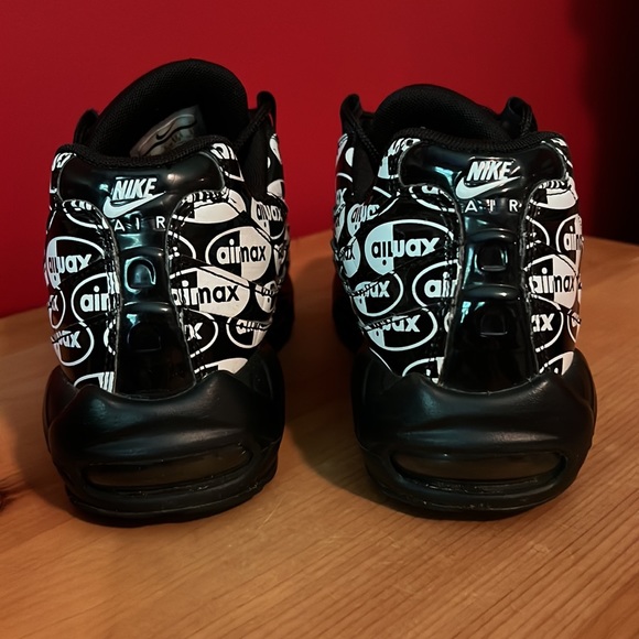 Nike Air Max 95 Premium All-Over Logo Sz 9 - Picture 4 of 8